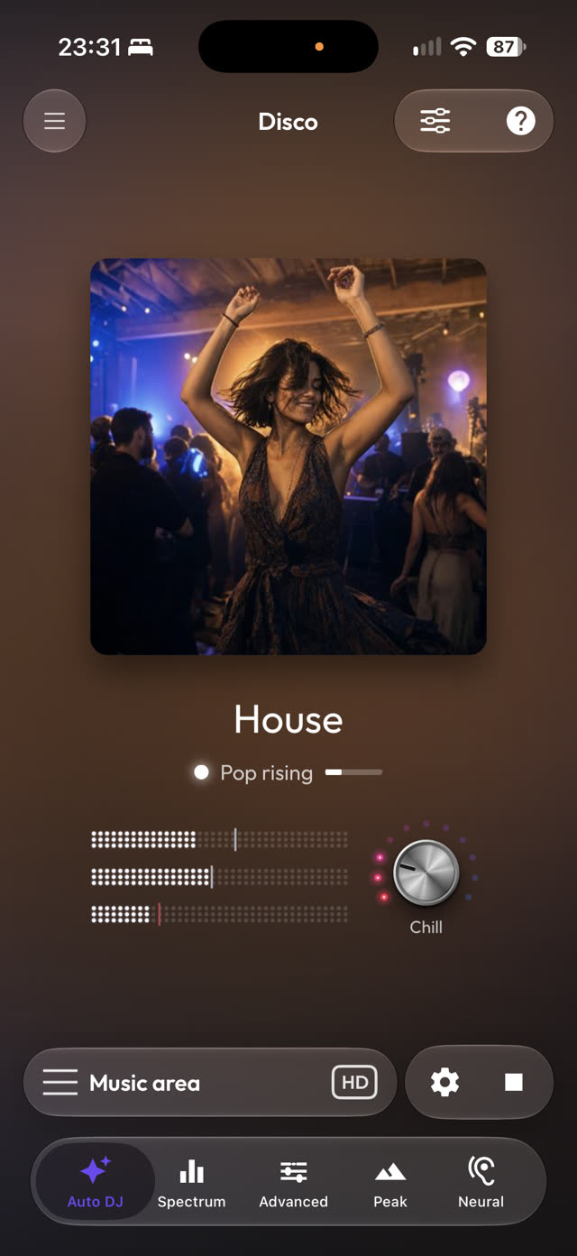 Auto DJ detecting House